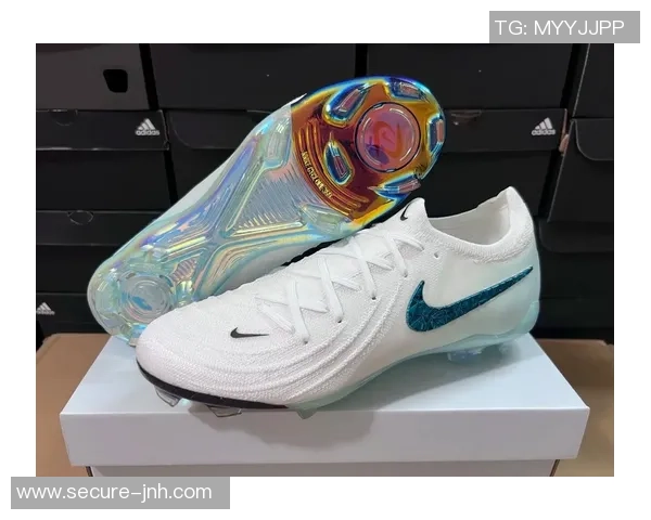 探索传奇足球鞋的魅力与风采尽在精彩图片展示中